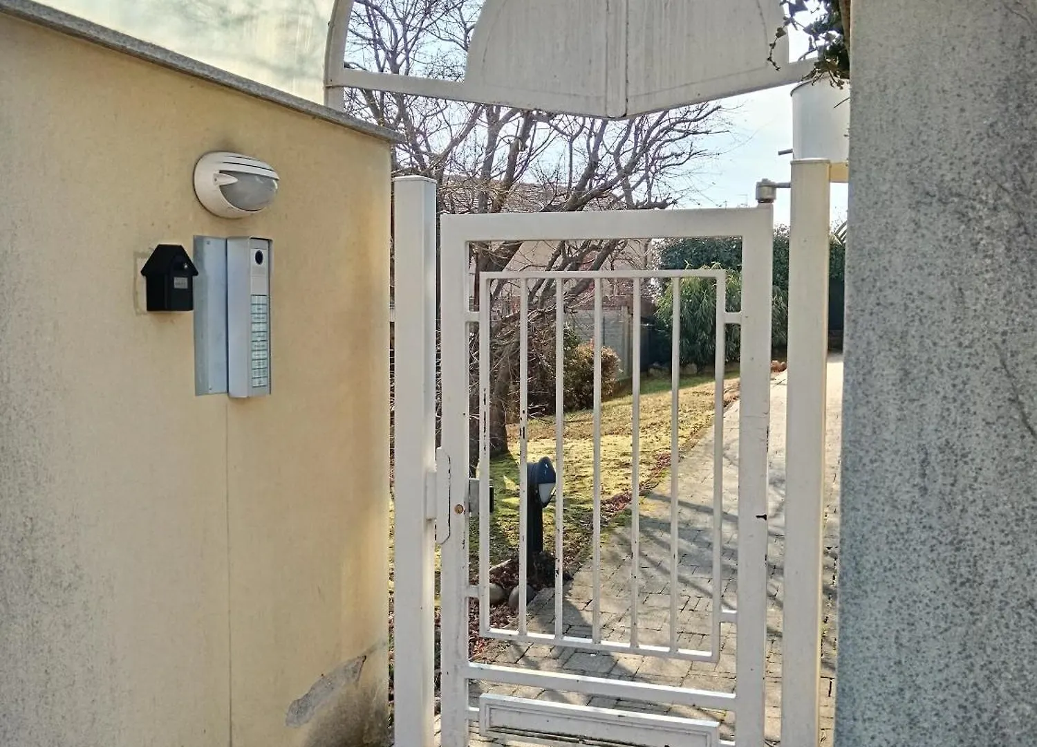 Apartment Appartamento Dei Salici Gallarate